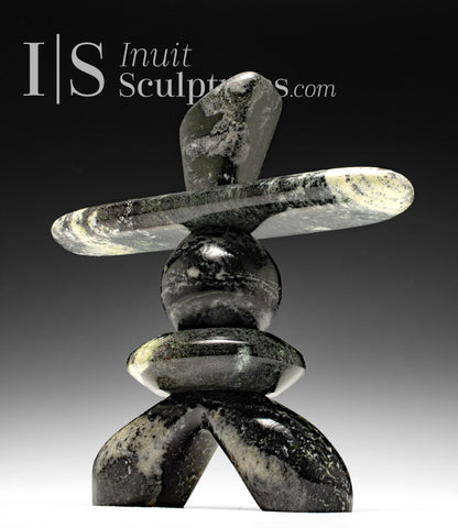 Inukshuk SIGNATURE 9" de Paul Bruneau *Dark and Moody*