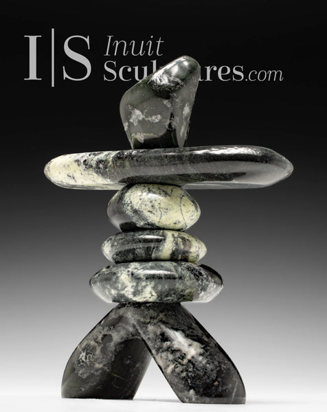 Inukshuk SIGNATURE 9" par Paul Bruneau *Velours*